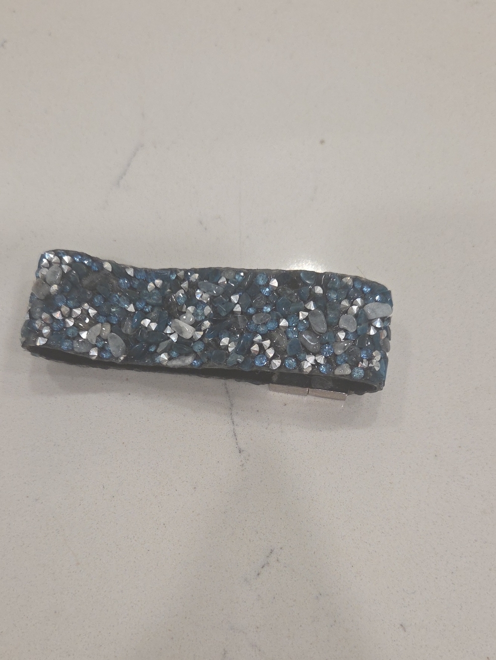 Blue Crystal Embellished Women’s Magnetic Bracelet